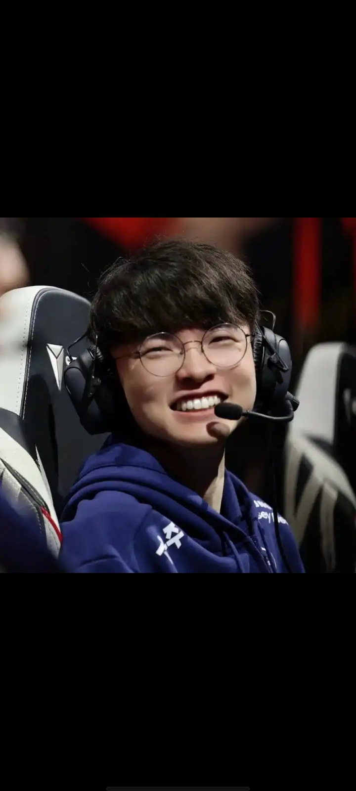 爆冷首场状态出色，热火观众沸腾！，Faker重返赛场全场沸腾不已(快穿路人背景板只想做任务)